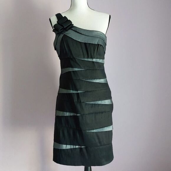 Scarlett Dresses & Skirts - Scarlett One Shoulder Cocktail Dress Black Silver Gray Sheath Bodycon Size 12